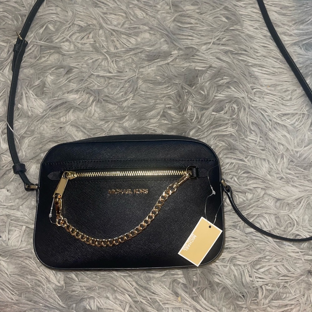 Jet Set Large Saffiano Leather Crossbody Bag